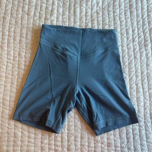 Women's Blue lululemon Align™ High-Rise Short 6"